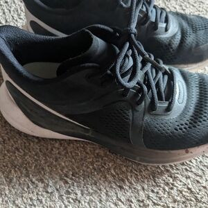 Women's Black Athletic Shoes